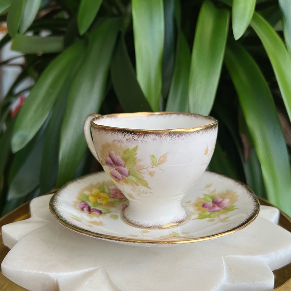 Vintage Royal Standard Charmaine Teacup + Saucer Set Bone China Made in England - Picture 5 of 15